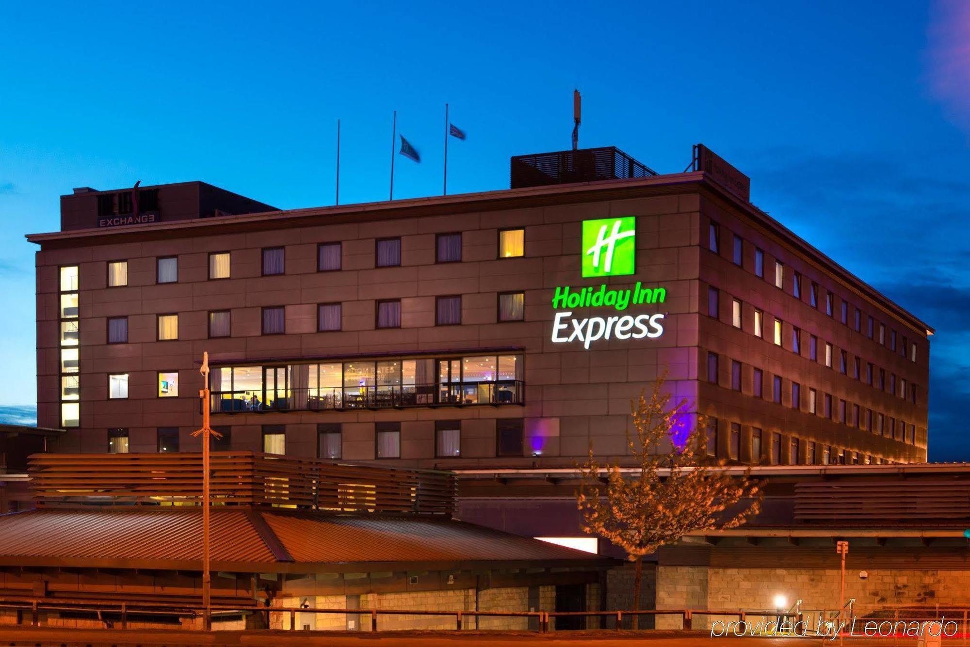 Holiday Inn Express Bradford City Centre, An Ihg Hotel Exterior foto